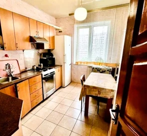 Фото 2. Трикімнатна квартира, продаж. Київ Дарницкий район, Позняки