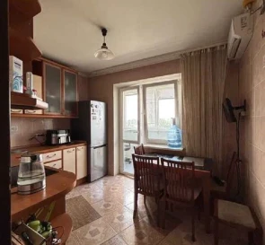 Фото 3. Двокімнатна квартира, продаж. Київ Днепровский район, Червоний Хутір