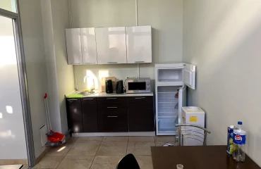 Foto Comercial, para alquilar. Kyiv Днепровский район, Livoberezhna