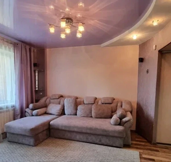 Фото 1. Четырехкомнатная квартира, продаж. Київ Дарницкий район, Позняки