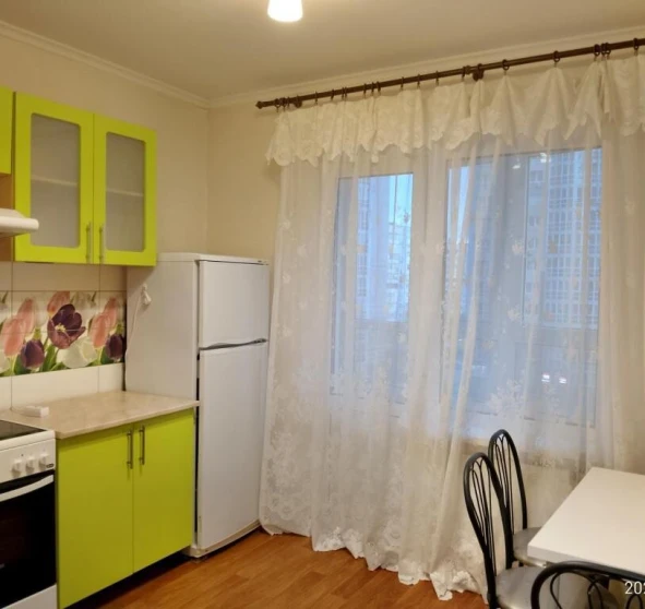 Фото 1. Однокімнатна квартира, продаж. Київ Дарницкий район, Позняки
