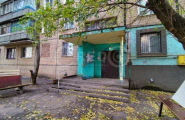 Fotografie Trei Camere apartament, de vânzare. Kryvyi Rih Тернівський