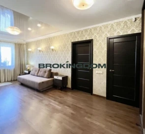 Foto 4. Tres Ambientes piso, en venta. Kyiv Оболонський