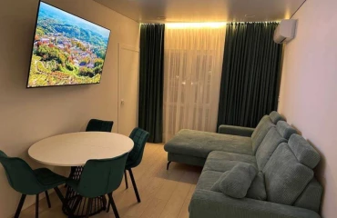 Фото Трикімнатна квартира, продаж. Київ Голосеевский