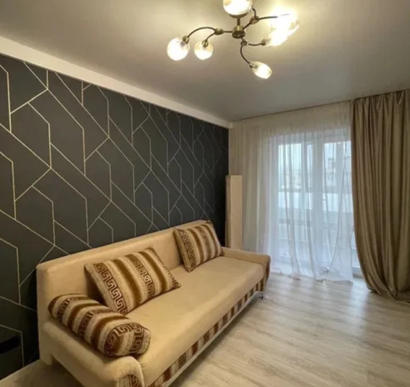 Фото 1. Трикімнатна квартира, продаж. Київ Святошинский