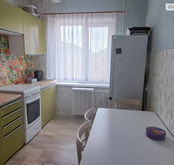 Fotografie 1. Trei Camere apartament, de închiriat. Poltava Шевченковский (Октябрьский)