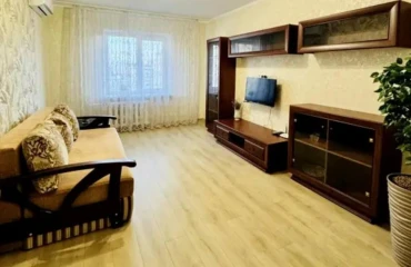 Zdjęcie Kawalerka mieszkanie, do wynajęcia. Kyiv Дарницкий