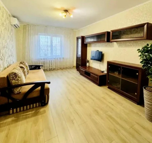 Zdjęcie 1. Kawalerka mieszkanie, do wynajęcia. Kyiv Дарницкий