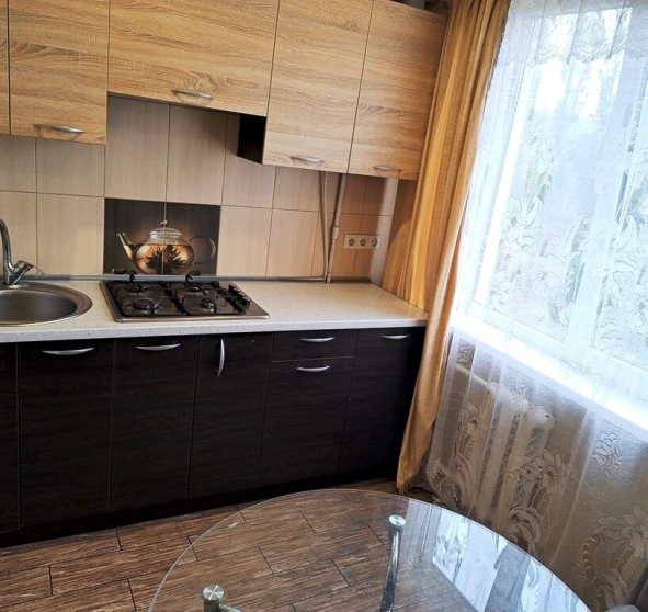 Zdjęcie 1. Kawalerka mieszkanie, do wynajęcia. Kyiv Днепровский район, Chernihivska