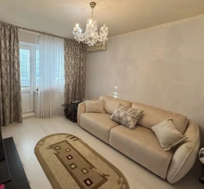 Фото 2. Трехкомнатная квартира, продажа. Киев Дарницкий район, Позняки