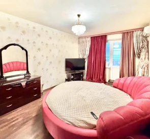 Фото 4. Трехкомнатная квартира, продажа. Киев Дарницкий район, Позняки