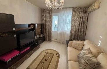 Фото Трехкомнатная квартира, продажа. Киев Дарницкий район, Позняки