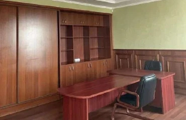 Foto Comercial, para alquilar. Kyiv Днепровский район, Livoberezhna