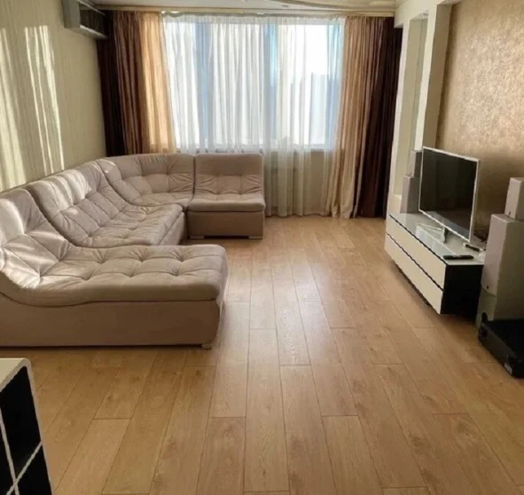 Fotografie 1. Două Camere apartament, de închiriat. Kyiv Дарницкий район, Osokorky