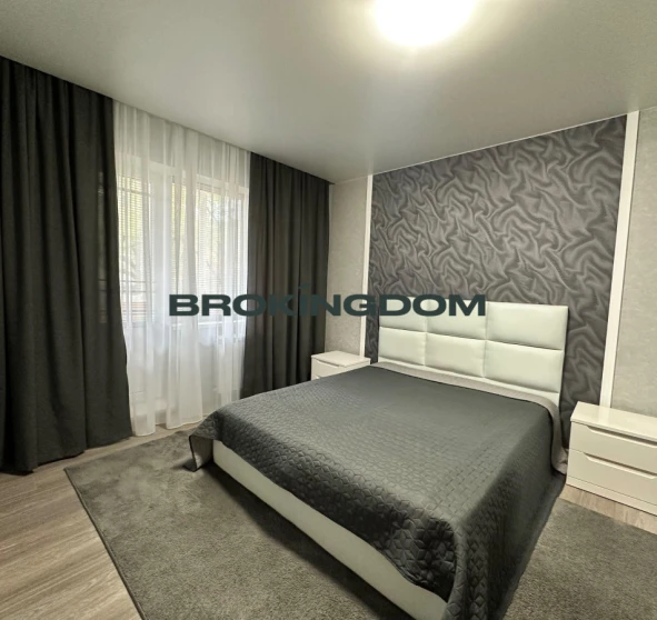 Фото 1. Трехкомнатная квартира, продажа. Киев Дніпровський