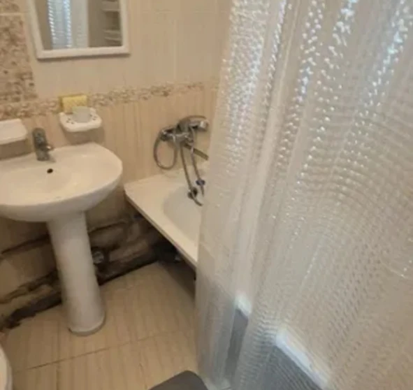 Фото 1. Однокімнатна квартира, оренда. Полтава Шевченковский (Октябрьский)