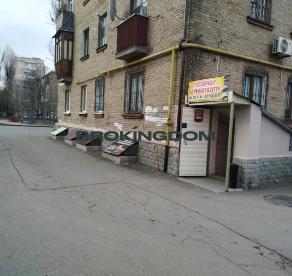 Foto 1. Comercial, en venta. Kyiv Святошинський