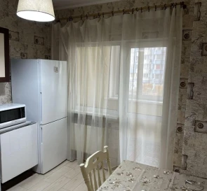 Zdjęcie 4. Kawalerka mieszkanie, do wynajęcia. Kyiv Дарницкий