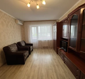 Photo 2. One-Room flat, to rent.