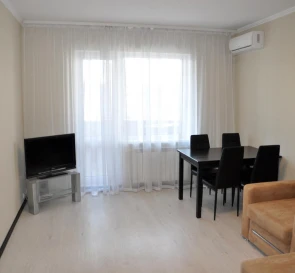 Фото 2. Однокімнатна квартира, оренда. Київ Дарницкий