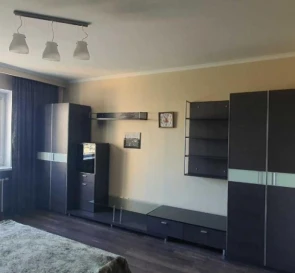 Фото 2. Двокімнатна квартира, оренда. Київ Дарницкий