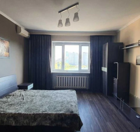 Фото 1. Двокімнатна квартира, оренда. Київ Дарницкий