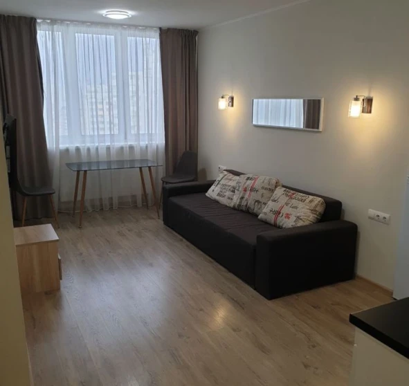 Fotografie 1. Garsonieră apartament, de închiriat. Kyiv Дарницкий