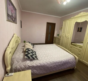 Fotografie 3. Două Camere apartament, de închiriat. Kyiv Дарницкий