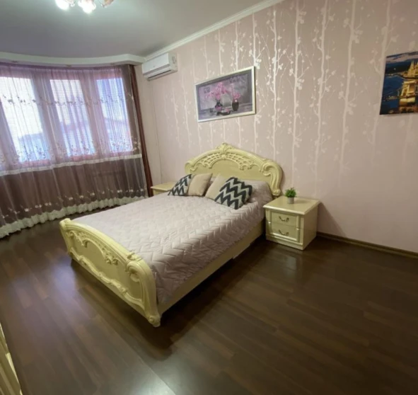 Fotografie 1. Două Camere apartament, de închiriat. Kyiv Дарницкий