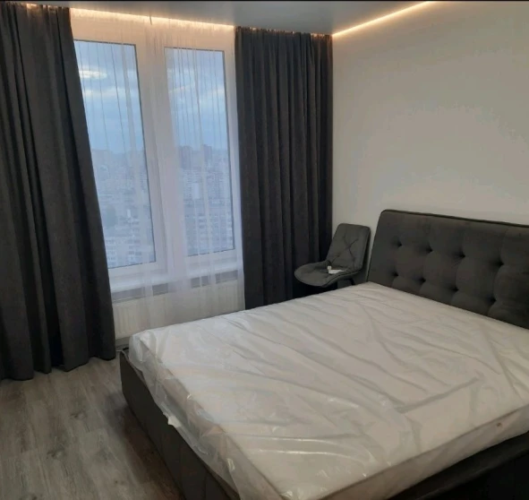 Fotografie 1. Garsonieră apartament, de închiriat. Kyiv Дарницкий