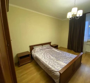 Foto 2. Tres Ambientes piso, para alquilar. Kyiv Дарницкий