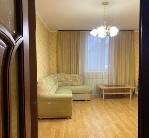 Foto 3. Tres Ambientes piso, para alquilar. Kyiv Дарницкий