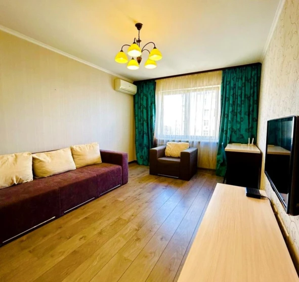 Fotografie 1. Garsonieră apartament, de închiriat. Kyiv Дарницкий