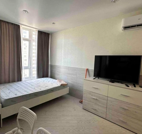 Фото 1. Однокімнатна квартира, оренда. Київ Дарницкий