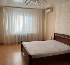 Фото 2. Однокімнатна квартира, оренда. Київ Дарницкий