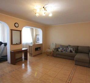 Фото 2. Трикімнатна квартира, оренда. Київ Дарницкий район, Позняки