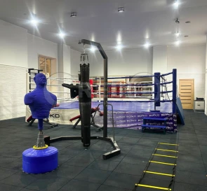 Фото 3. Комерційна, продаж. Кривий Ріг Саксаганський