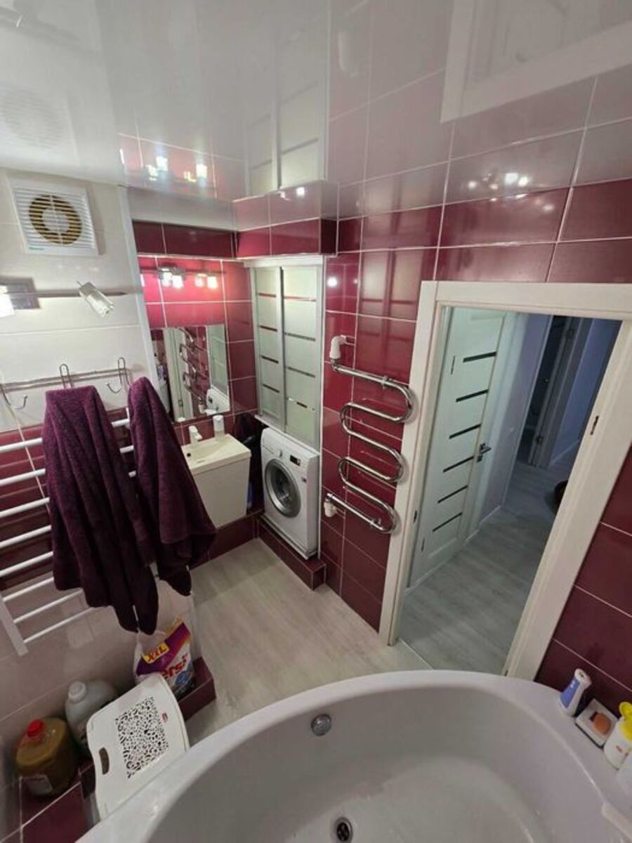 Photo Three-Room flat, for sale. Kyiv Голосеевский, Teremky