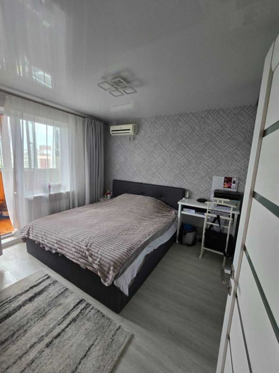 Photo Three-Room flat, for sale. Kyiv Голосеевский, Teremky