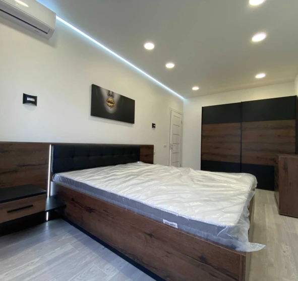 Foto 1. Dos Ambientes piso, para alquilar. Kyiv Дарницкий