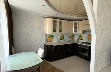 Foto Tres Ambientes piso, en venta. Zhytomyr Богунія