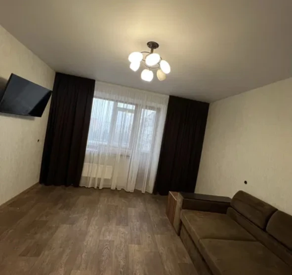 Fotografie 1. Două Camere apartament, de închiriat. Poltava Шевченковский (Октябрьский)