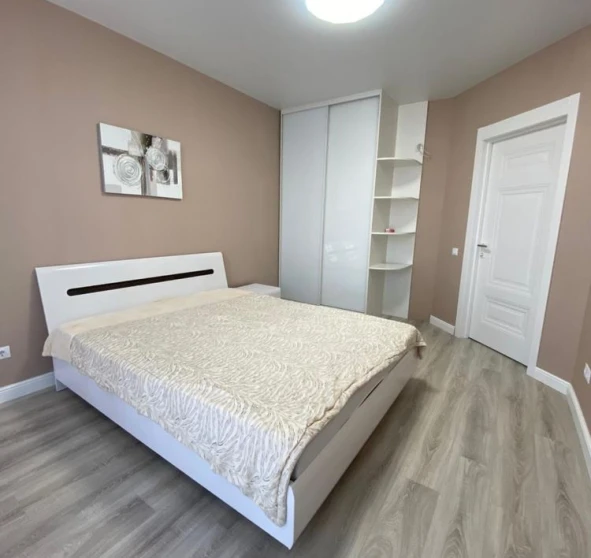 Foto 1. Monoambiente piso, para alquilar. Kyiv Дарницкий