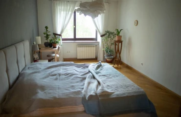 Foto Tres Ambientes piso, para alquilar. Kyiv Дарницкий