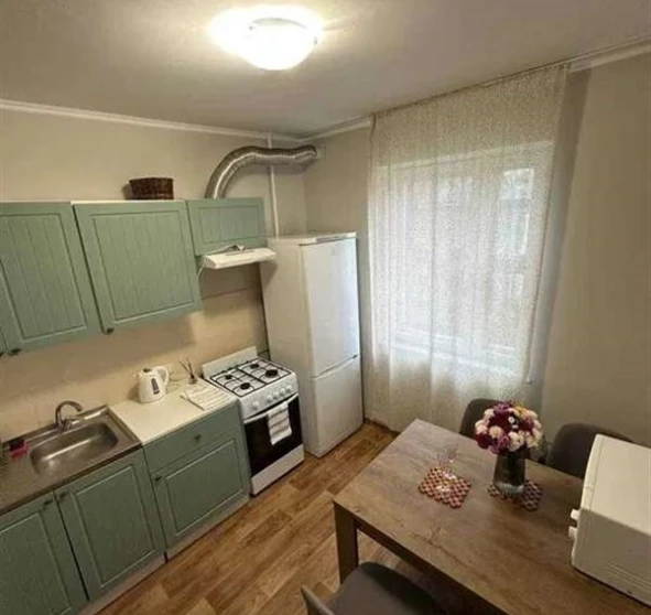 Фото 1. Однокомнатная квартира, аренда. Киев Дарницкий район, Вырлица