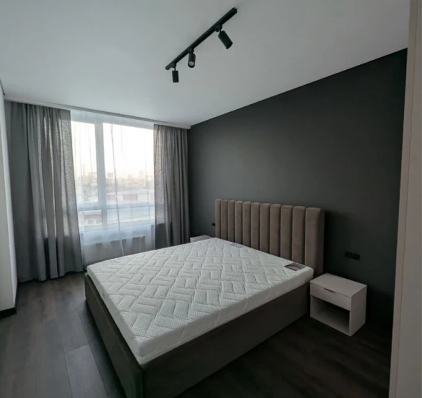 Zdjęcie 1. Kawalerka mieszkanie, do wynajęcia. Kyiv Дарницкий