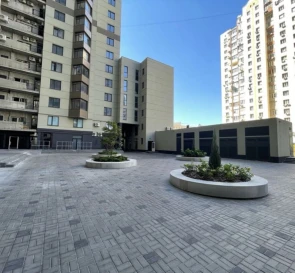 Фото 2. Трехкомнатная квартира, продажа. Киев Печерский , Дружбы народов