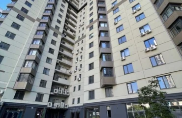 Zdjęcie Trzypokojowe mieszkanie, na sprzedaż. Kyiv Печерский , Дружбы народов