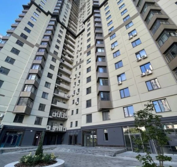 Фото 1. Трехкомнатная квартира, продажа. Киев Печерский , Дружбы народов