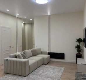 Foto 2. Dos Ambientes piso, en venta. Kyiv Голосеевский, Palats Ukraina